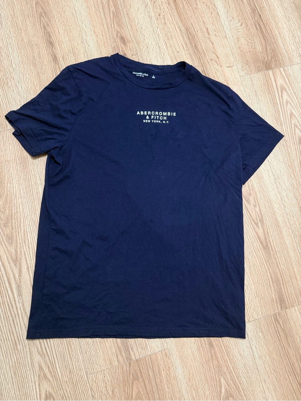 Abercrombie & Fitch Men's L Navy Soft A&F Tee New York Logo Short Sleeve Crew